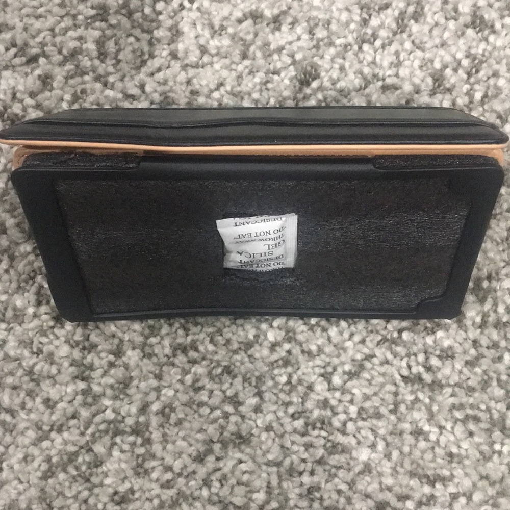 New ProCase with pen/StyleWriter. - Picture 8 of 8